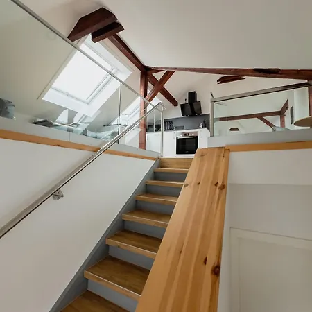 Apartmán Maybach - Modernes & Zentrales In Altstadtvilla - Bodenseenaehe - Parkplatz - Klimaanlage Friedrichshafen