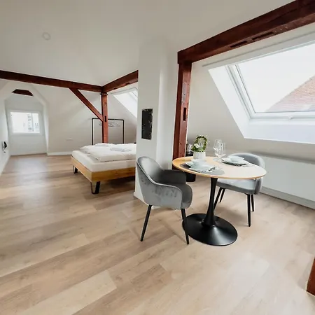 Maybach - Modernes & Zentrales In Altstadtvilla - Bodenseenaehe - Parkplatz - Klimaanlage Friedrichshafen