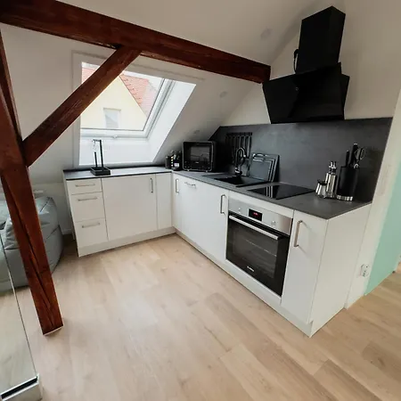 Maybach - Modernes & Zentrales In Altstadtvilla - Bodenseenaehe - Parkplatz - Klimaanlage Apartment Friedrichshafen