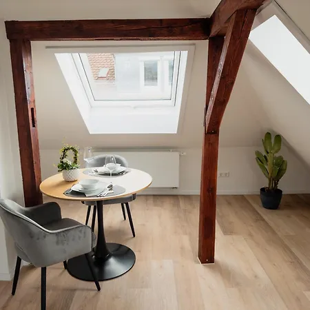 Maybach - Modernes & Zentrales In Altstadtvilla - Bodenseenaehe - Parkplatz - Klimaanlage Friedrichshafen